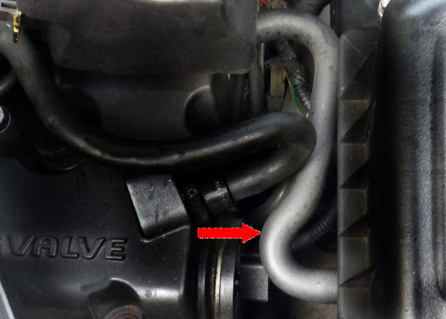 PT Cruiser air box emission hose