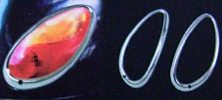 PT Cruiser rear light trims